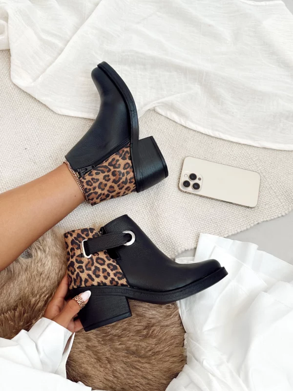 bota aldana negro print